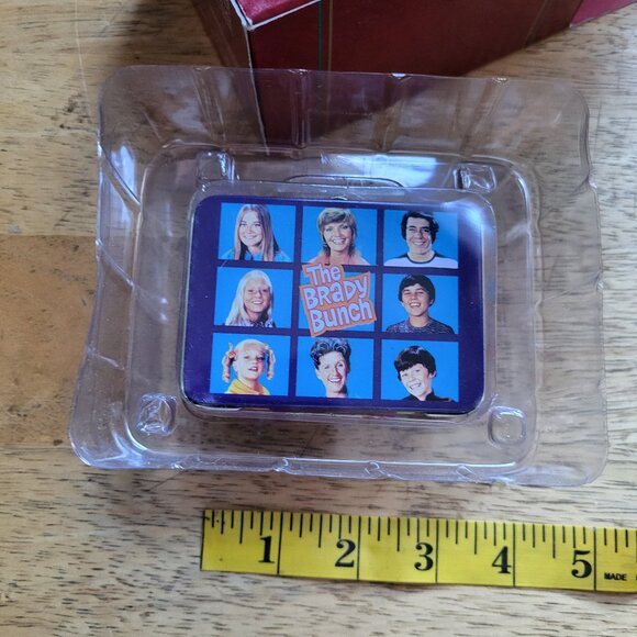 Vintage 2001 Carlton Cards LUNCH WITH THE BRADY BUNCH Xmas Ornament #95 "BIN E" - Picture 6 of 6